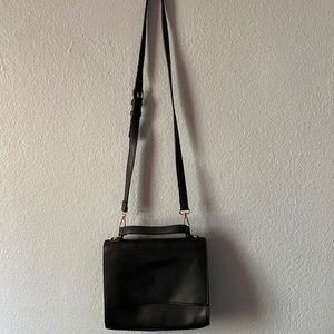 Forever 21 crossbody bag